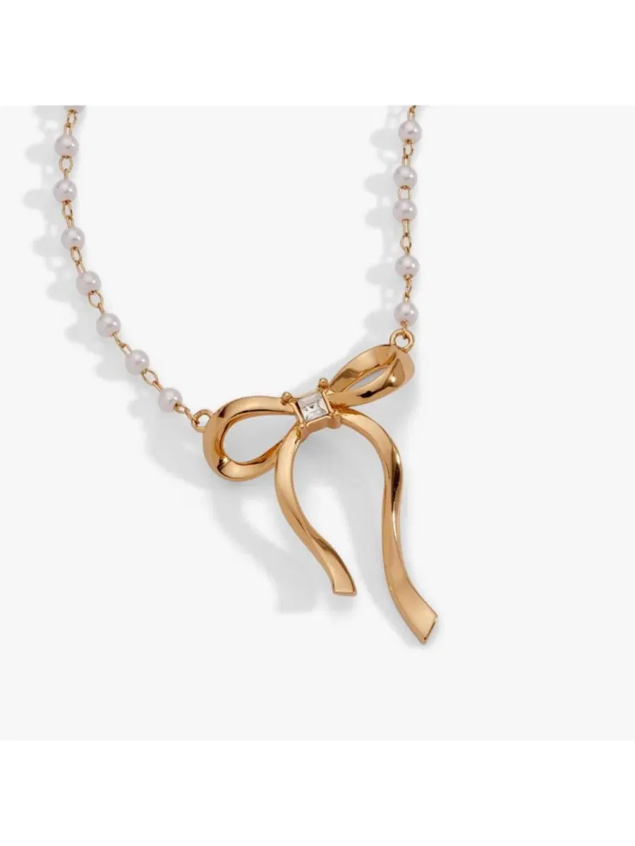 Жемчужное колье с бантом Bow Pearl Coquette Necklace Alex and Ani — изображение 2 из 3, оттенок нет цвета