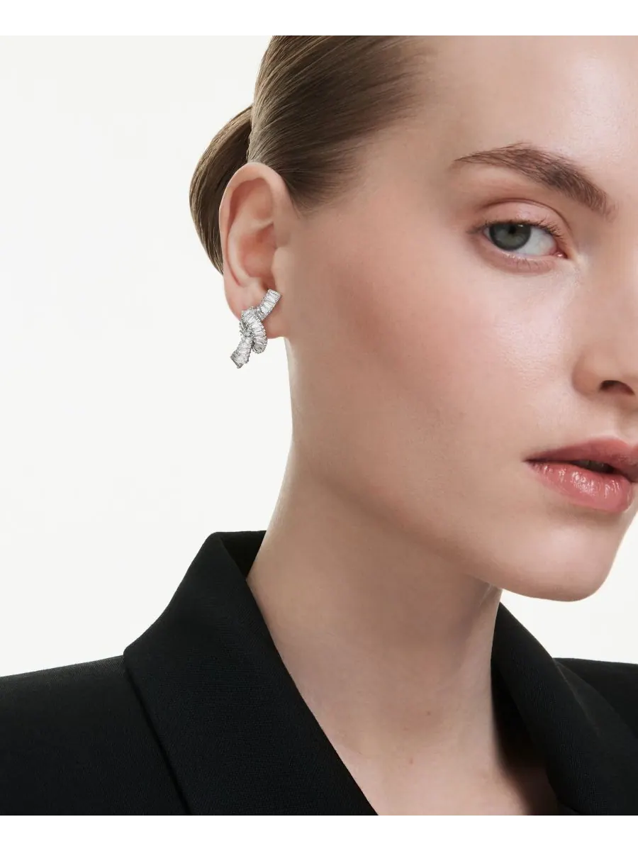Серьги Matrix с родиевым покрытием и огранкой багет Swarovski — изображение 3 из 5, оттенок серебристый прозрачный
