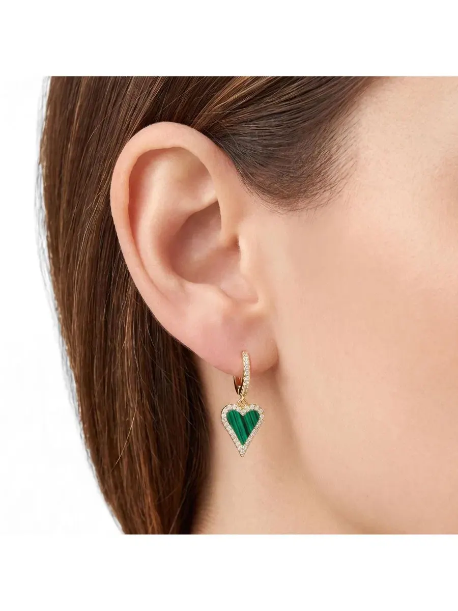 Серьги-подвески с сердоликом и цирконием Mini Malachite CZ Halo Heart Dangle Earrings The Lovery — изображение 3 из 3