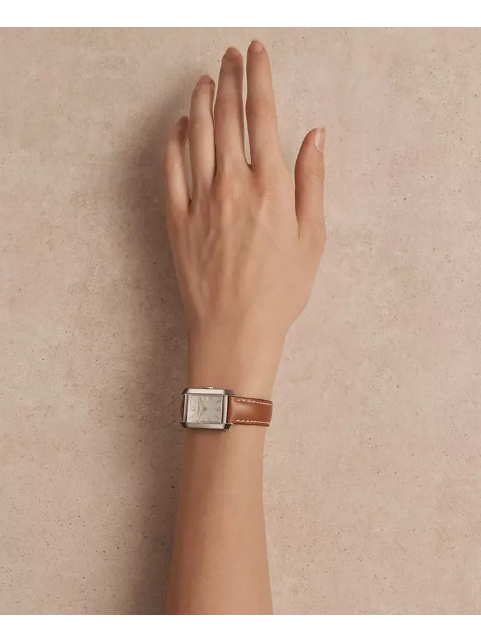 Женские наручные часы Swiss Hampton с коричневым кожаным ремешком, 22x35 мм Baume & Mercier — изображение 4 из 7