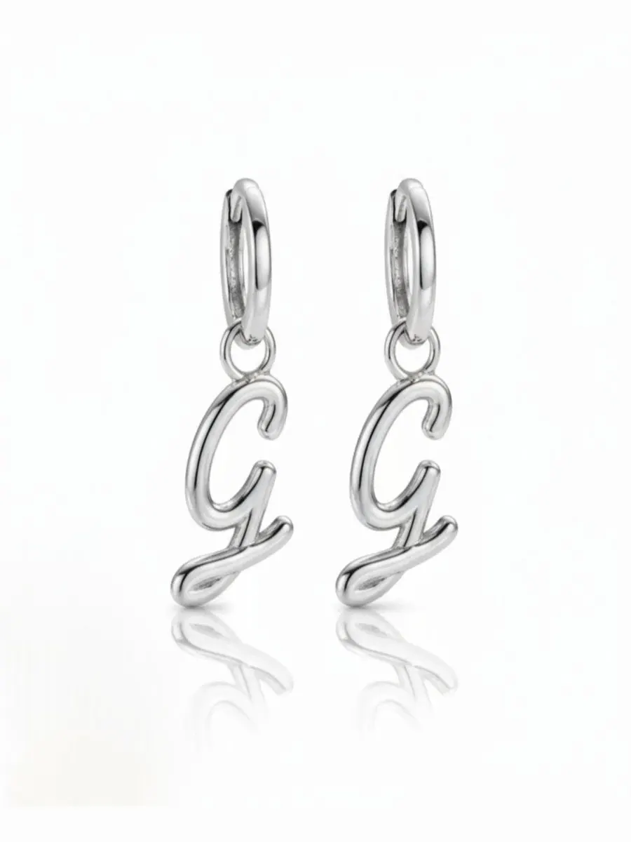 Серьги-конго с подвеской-буквой Mini Signature Initial Oak & Luna, Letter G