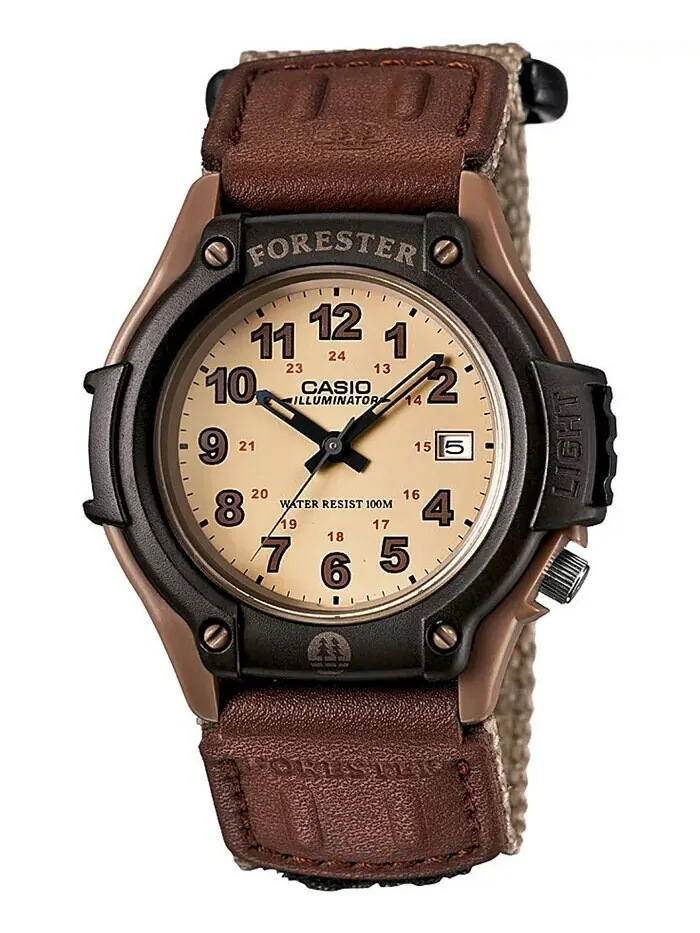 Мужские часы Forester Tan с нейлоновым ремешком, 41 мм Casio — изображение 1 из 2