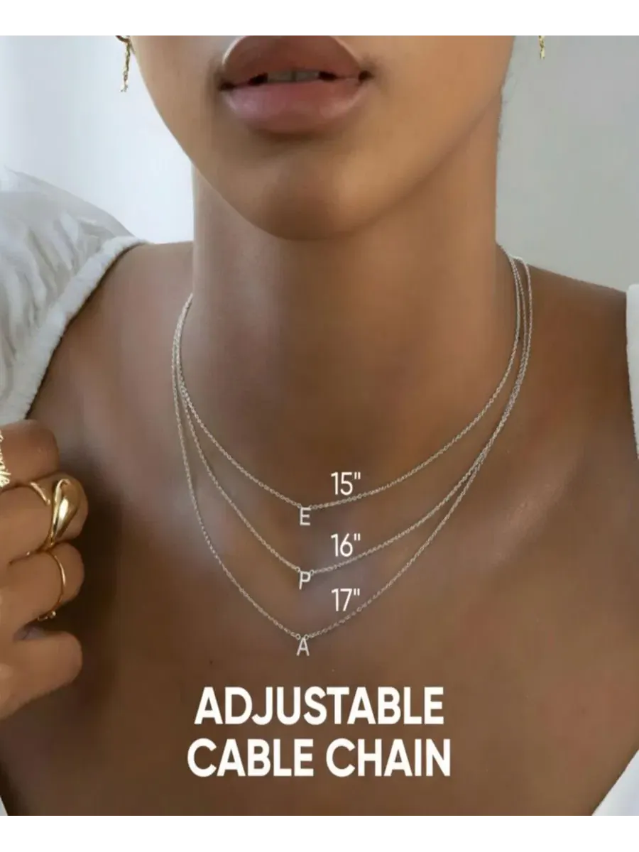 Колье с подвеской-буквой Inez Initial Necklace Oak & Luna, Letter E — изображение 3 из 5