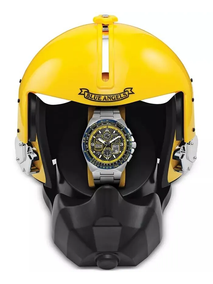 Мужские часы Eco-Drive с хронографом Promaster Skyhawk A-T Blue Angels с браслетом из нержавеющей — изображение 4 из 5
