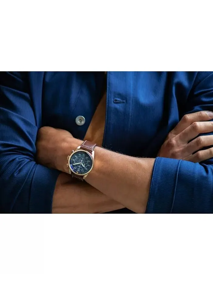 Мужские часы Eco-Drive с хронографом Avion, коричневый кожаный ремешок, 48 мм Citizen — изображение 3 из 5