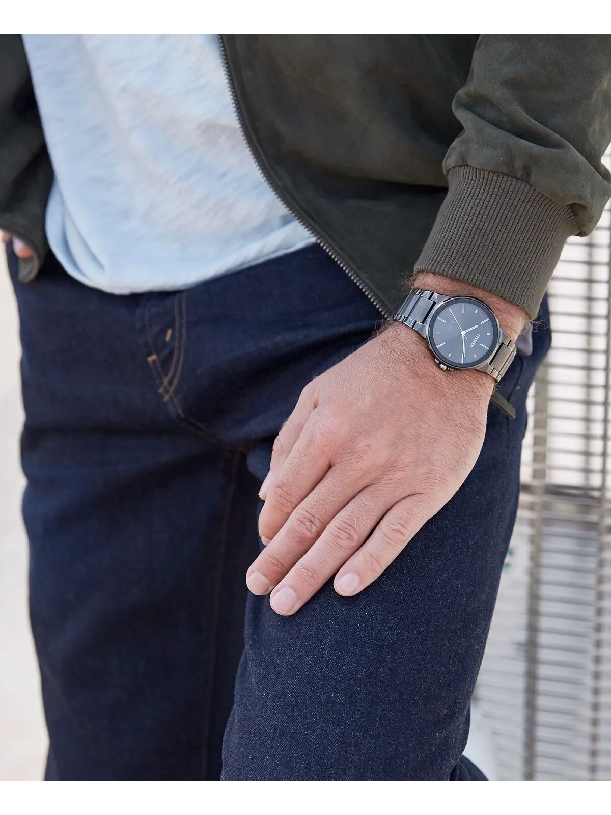 Мужские часы Eco-Drive Axiom серые с браслетом из нержавеющей стали, 41 мм Citizen — изображение 5 из 8, оттенок серый