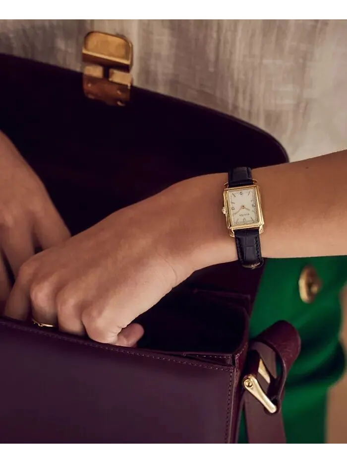 Женские классические часы Sutton Diamond Accent с черным кожаным ремешком, 21 мм Bulova — изображение 4 из 4