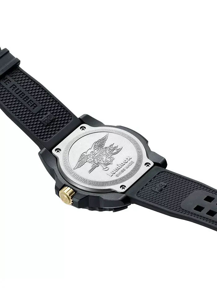 Мужские часы Swiss Navy Seal Military Dive с золотисто-черным резиновым ремешком, 45 мм Luminox — изображение 6 из 8