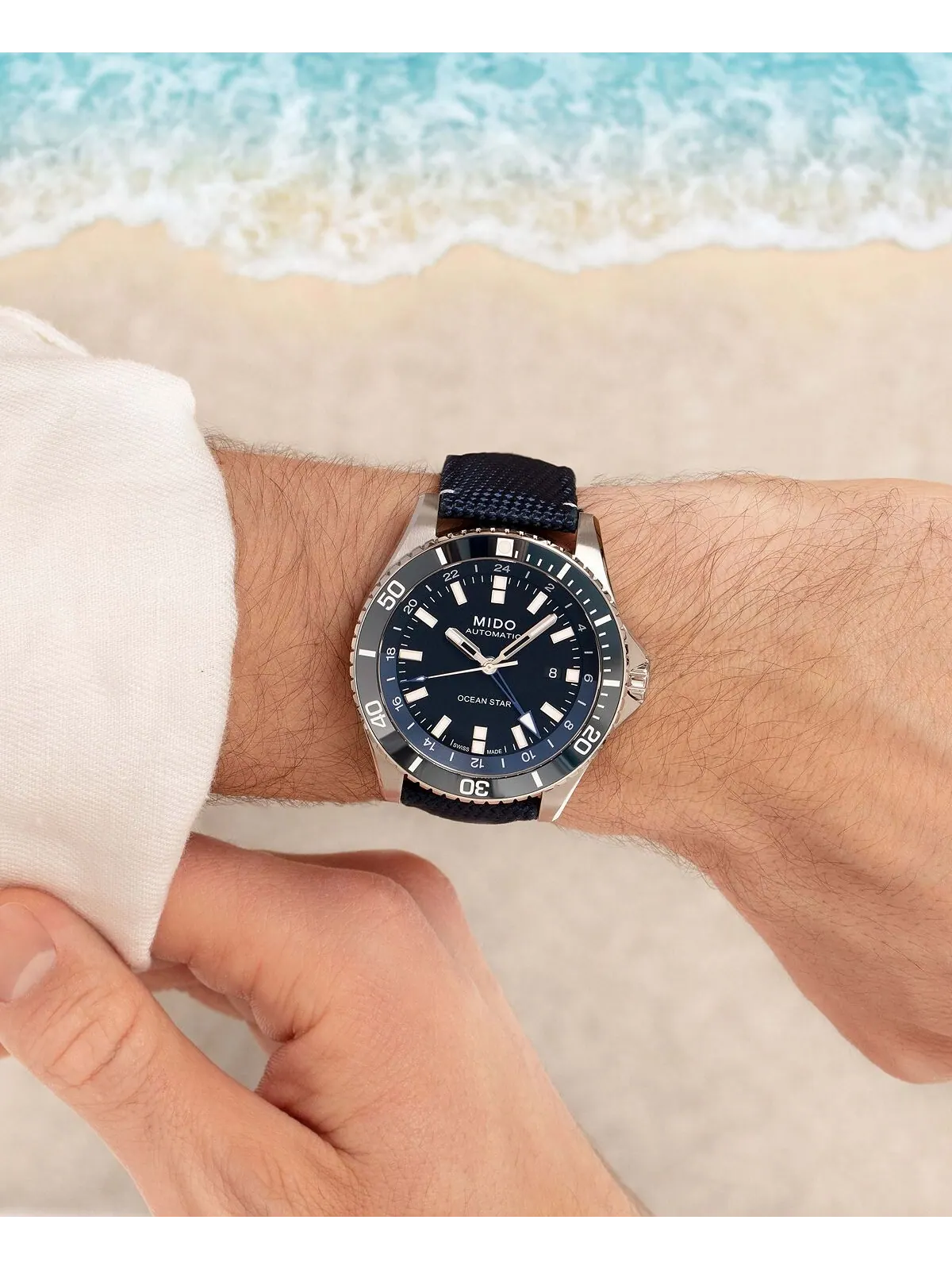 Мужские швейцарские автоматические часы Ocean Star GMT с синим тканевым ремешком, 44 мм Mido — изображение 4 из 4
