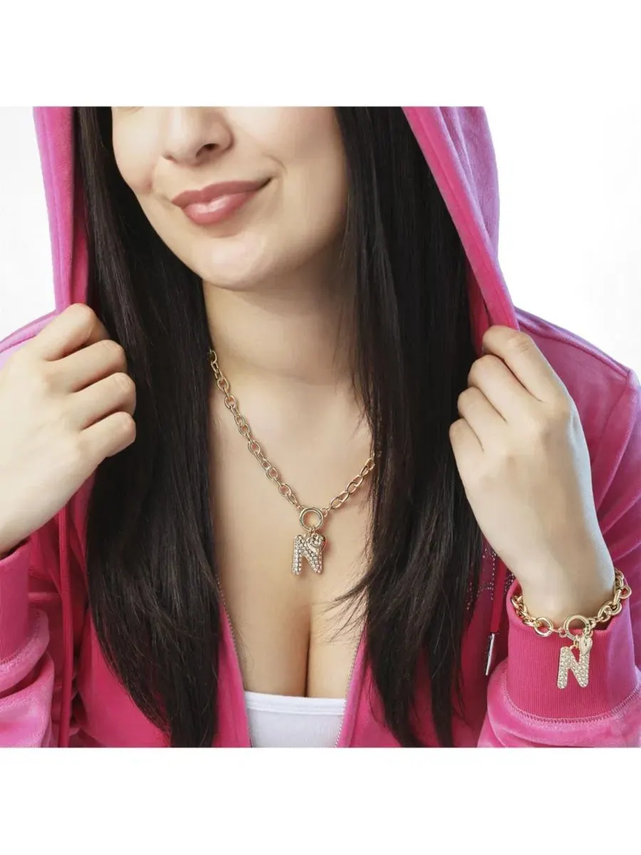 Браслет с подвеской-буквой, 7.5 дюймов, золотистый, Pave Initial Charm Juicy Couture, Letter N — изображение 4 из 7