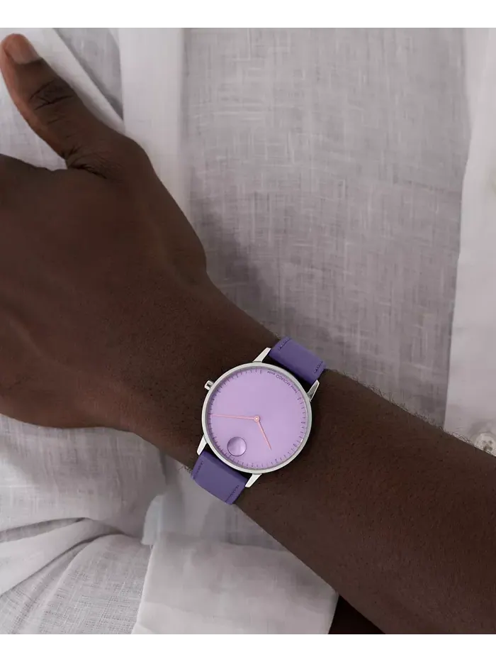 Унисекс часы Plum Leather с швейцарским кварцевым механизмом, 41 мм Movado — изображение 5 из 5