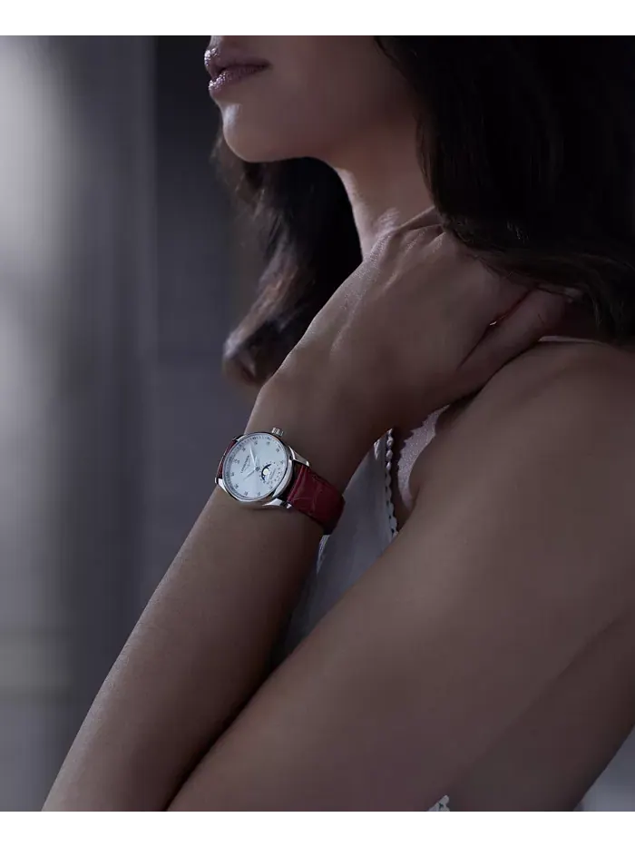 Женские часы Swiss Automatic Master Diamond (1/20 ct. t.w.) с красным кожаным ремешком, 34 мм — изображение 4 из 4