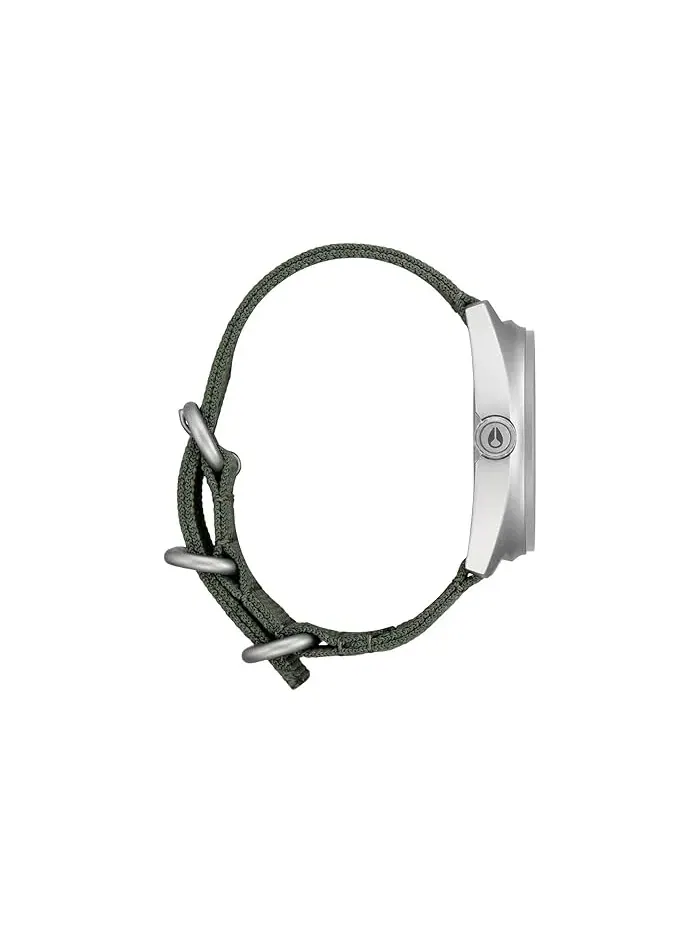 Часы Nixon Clutch 42 — изображение 3 из 3, оттенок серебристый