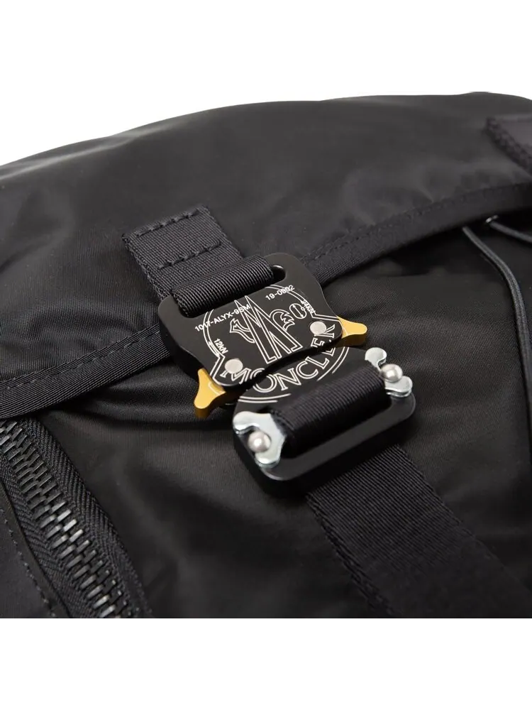 Рюкзак Moncler Genius x 1017 ALYX 9SM Backpack Black — изображение 2 из 2, черный