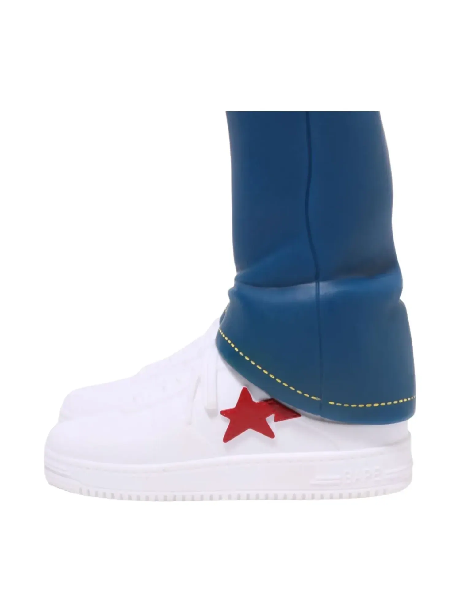 A Bathing Ape фигурка Shark красная — изображение 3 из 5, красный