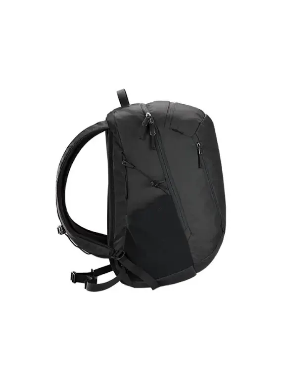 Рюкзак Arc'Teryx Mantis 26L Backpack 'Black Gold' — изображение 2 из 3, черный