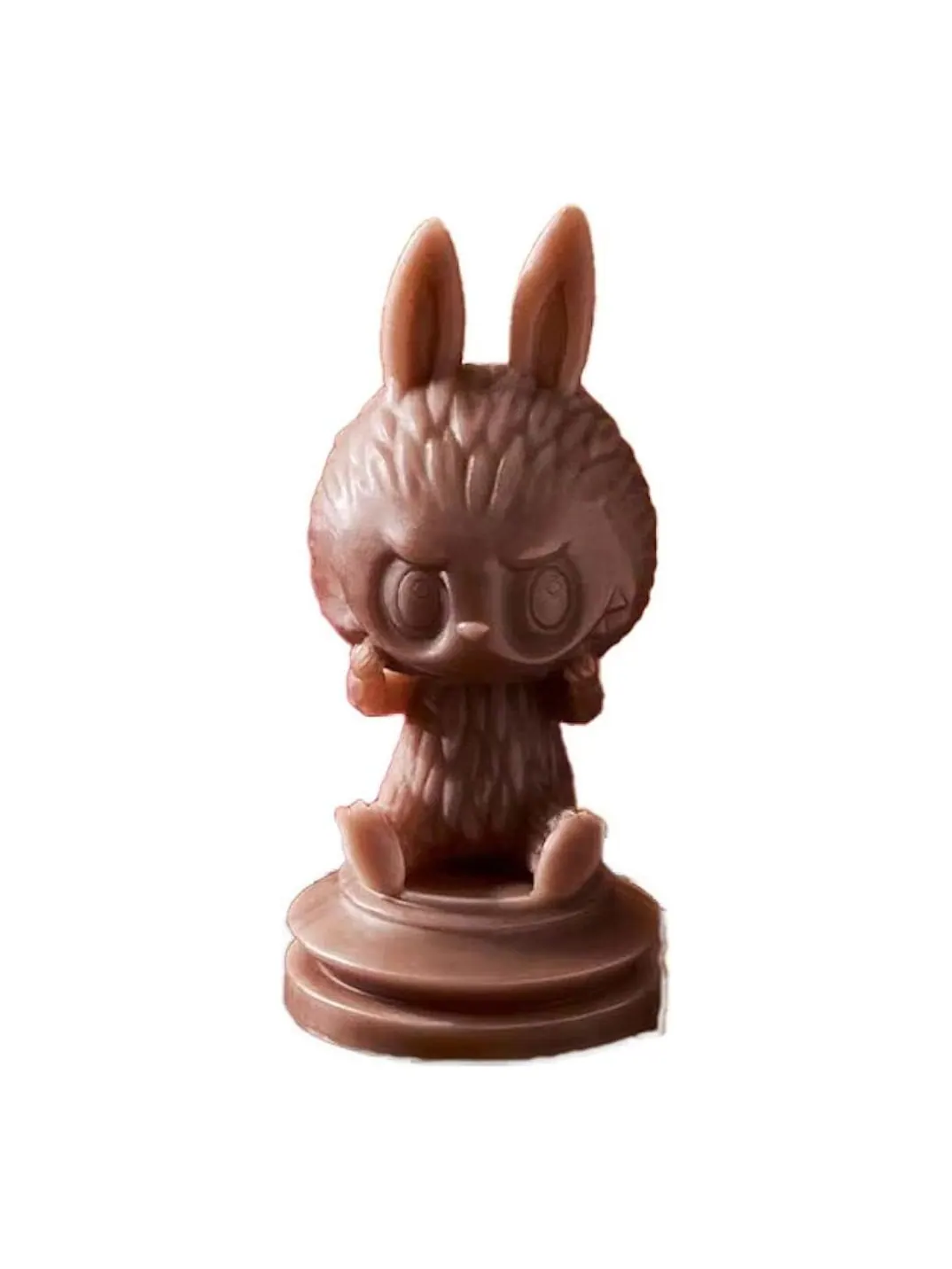 Лабубу Pop Mart The Monsters Labubu Let's Checkmate Scented Candle 'King' — изображение 1 из 1, коричневый