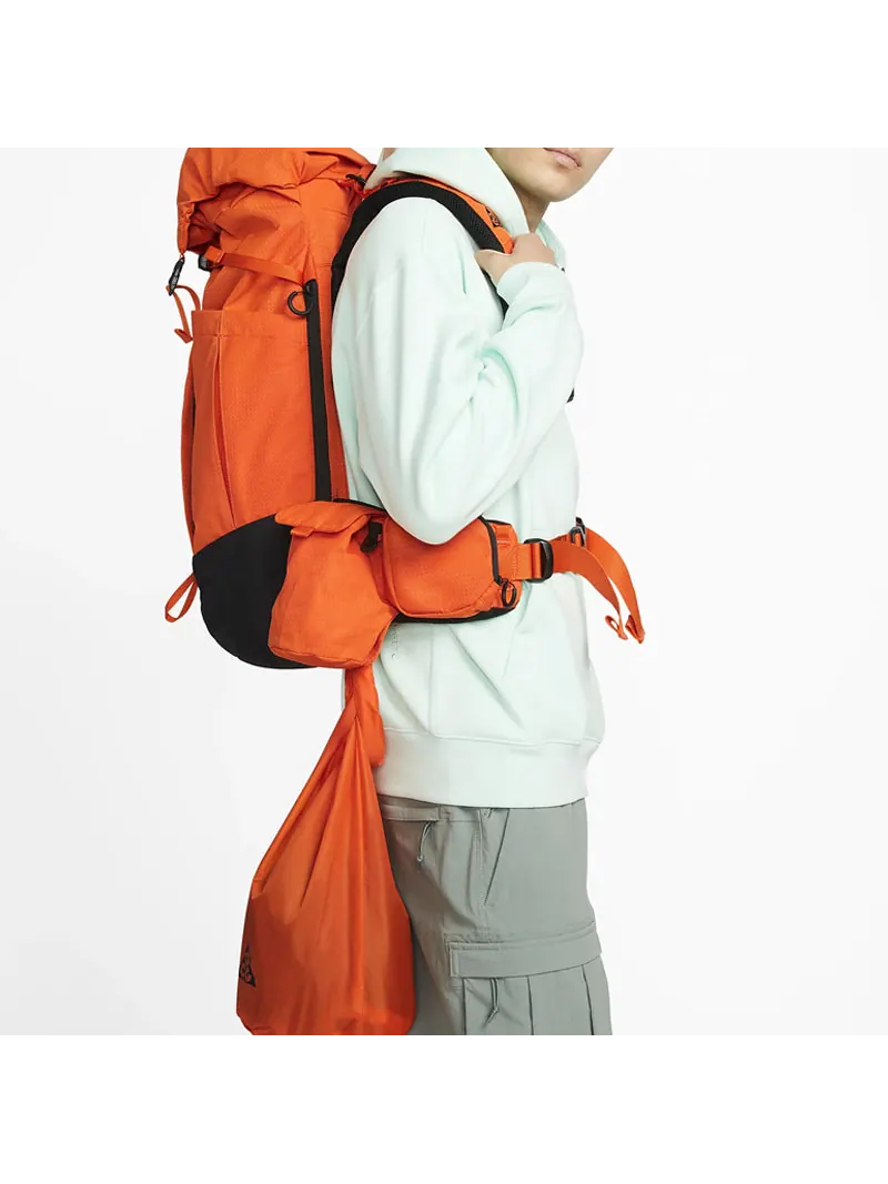 Рюкзак унисекс Nike ACG 36 DC9865 819 — изображение 8 из 8, оранжевый