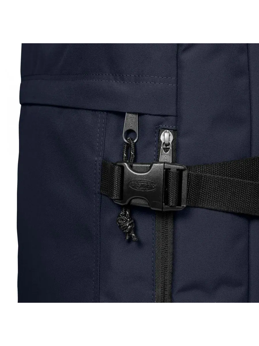 Рюкзак-трансформер 42 л с отделением для ноутбука Travelpack Backpack Eastpak — изображение 3 из 6, морской