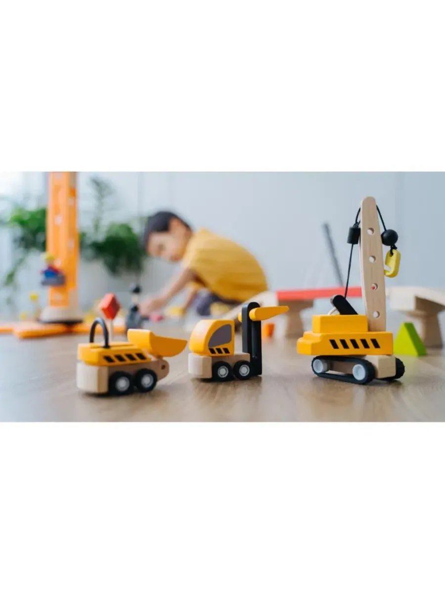 Набор из 3 деревянных строительных машин PlanToys — изображение 2 из 2, нет цвета