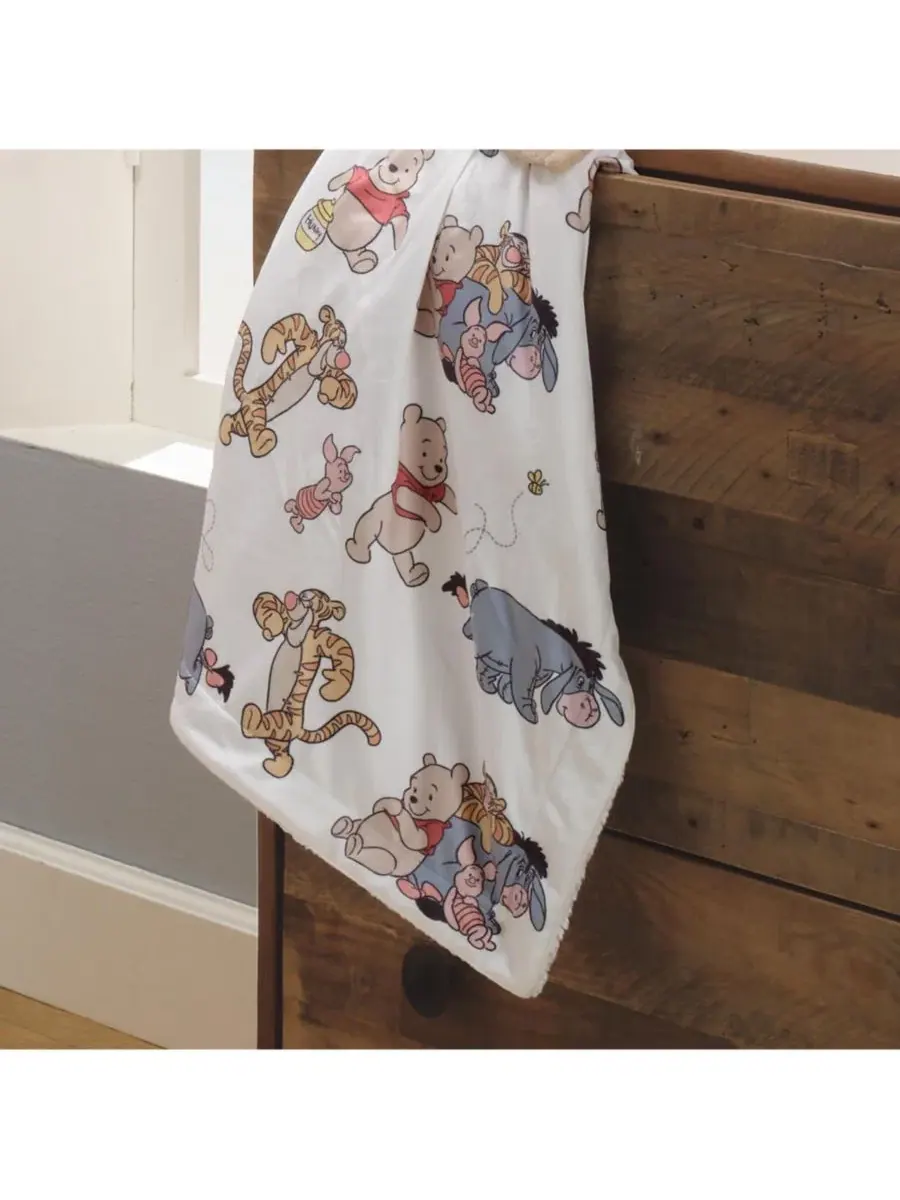 Детское флисовое одеяло Disney Baby с Винни-Пухом и друзьями Bedtime Originals — изображение 6 из 7, белый