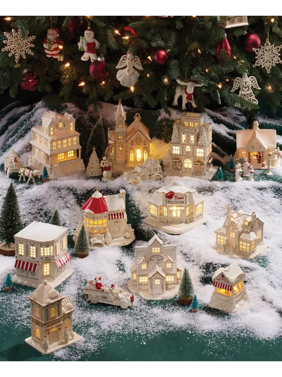 Коллекционная фигурка кофейни Mistletoe Park Village Lenox, 13 см — изображение 7 из 8, нет цвета