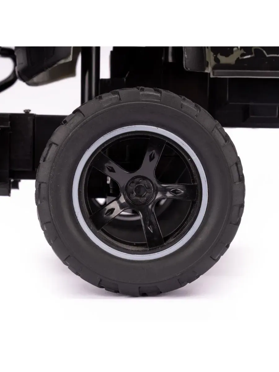 Лицензионная радиоуправляемая модель Ford F-150 SVT Raptor в масштабе 1:14 с цифровым камуфляжем — изображение 5 из 11