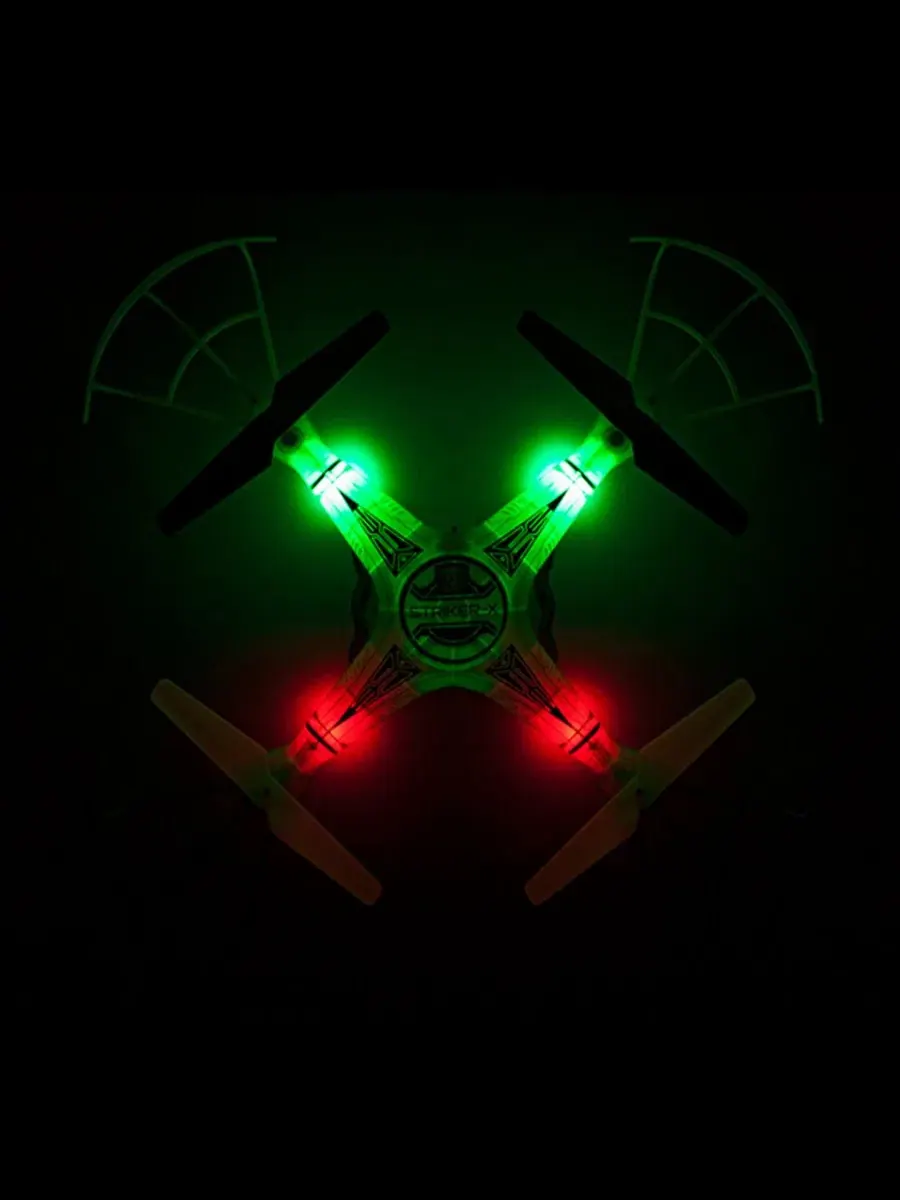 Дрон Striker-X с HD-камерой, светящийся в темноте, 2,4 ГГц, 4,5 канала, радиоуправляемый World Tech — изображение 8 из 8