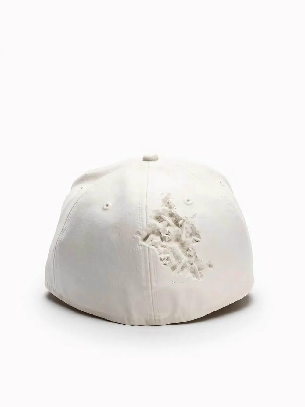 Фигурка Daniel Arsham x NGV Modern Artifact 001 Sculpture — изображение 3 из 6
