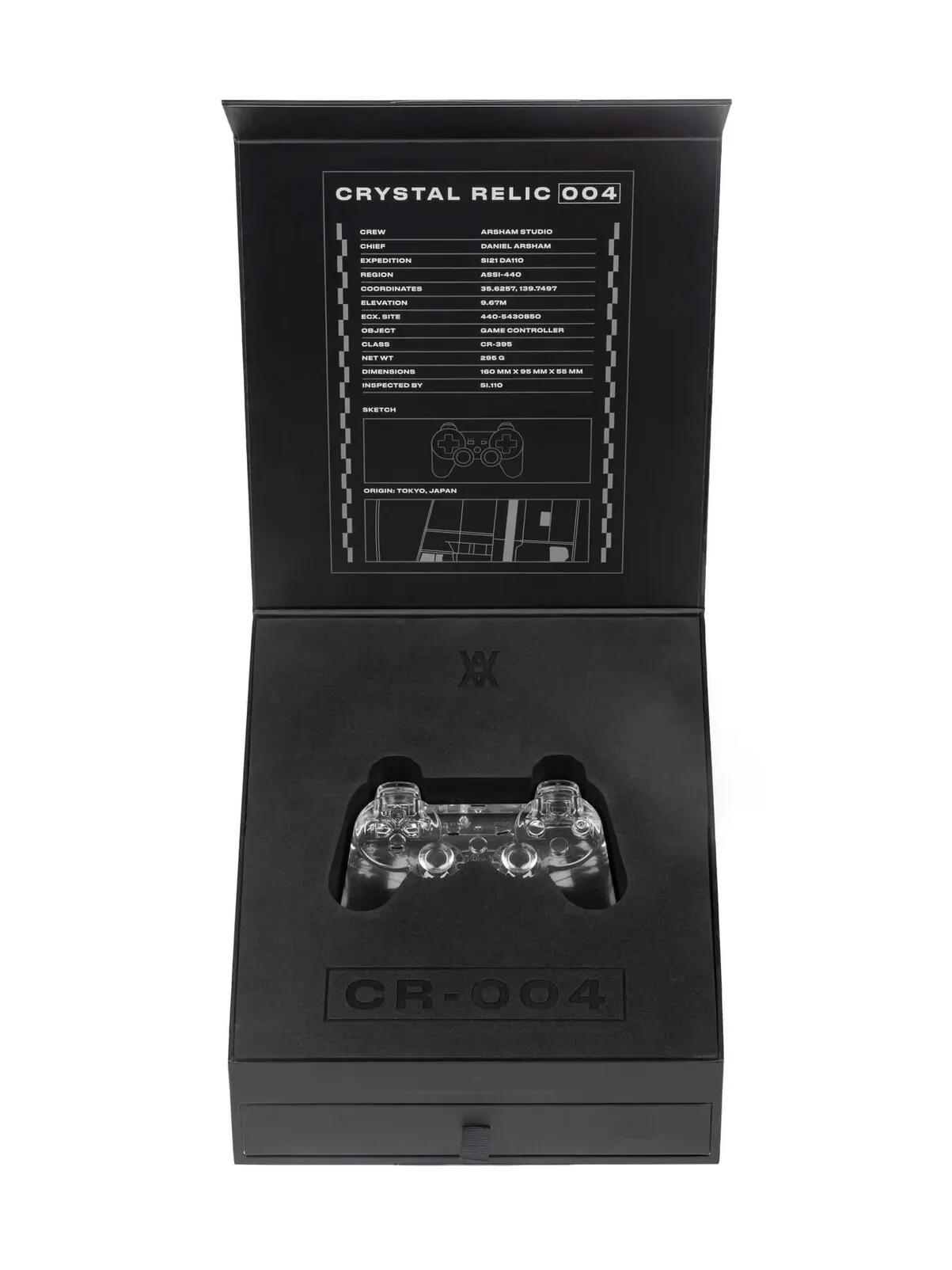 Фигурка Daniel Arsham Crystal Relic 004 Game Controller — изображение 4 из 5