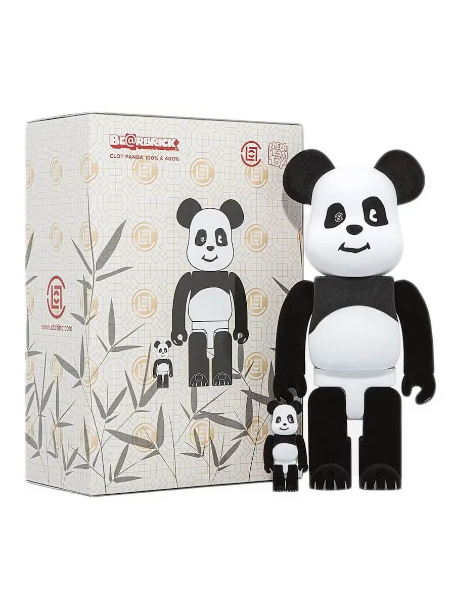 Набор фигурок Bearbrick x CLOT Panda 100% & 400%, 2 предмета