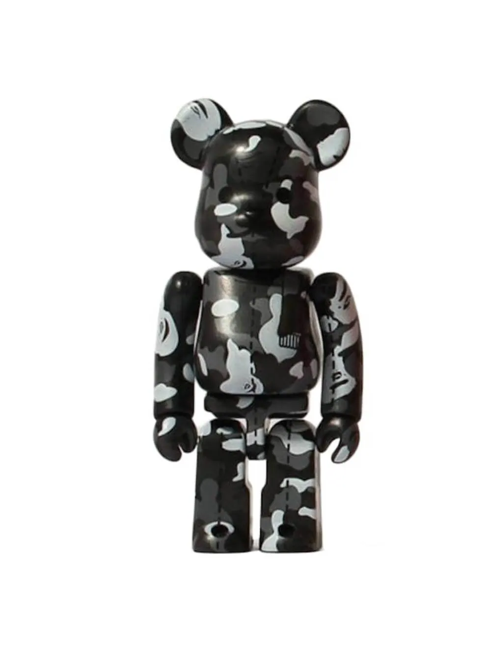 Фигурка виниловая Bearbrick x A Bathing Ape 28th Anniversary Camo #3 100%