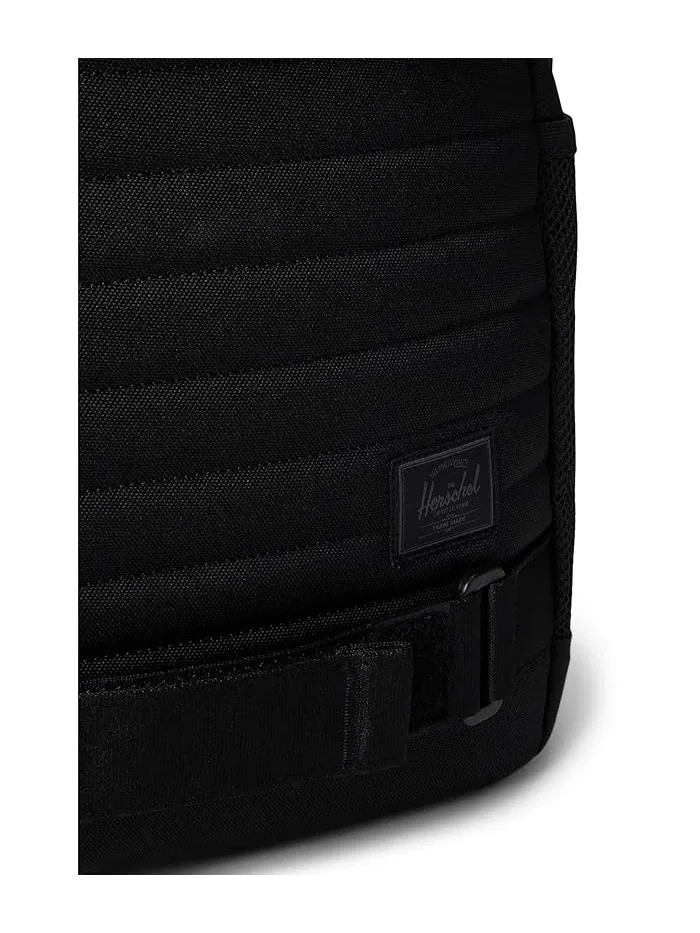 Рюкзак женский Herschel Supply Co. Fleet — изображение 4 из 4, черный
