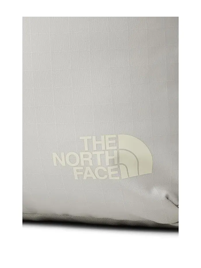 Рюкзак женский The North Face Base Camp Voyager искусственная кожа — изображение 4 из 5, серый