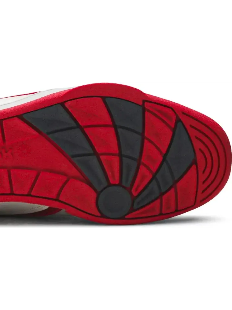 Кроссовки alien stomper '40th anniversary bishop edition' Reebok — изображение 5 из 8, белый