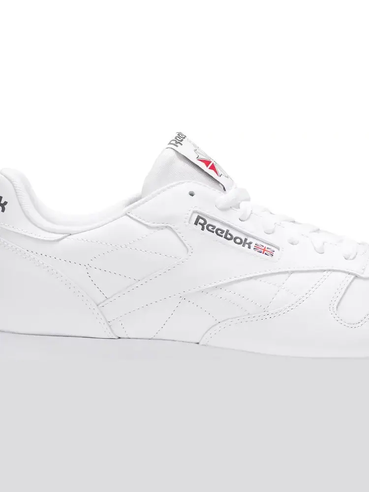Кроссовки classic leather 'white gum' Reebok — изображение 2 из 8, белый