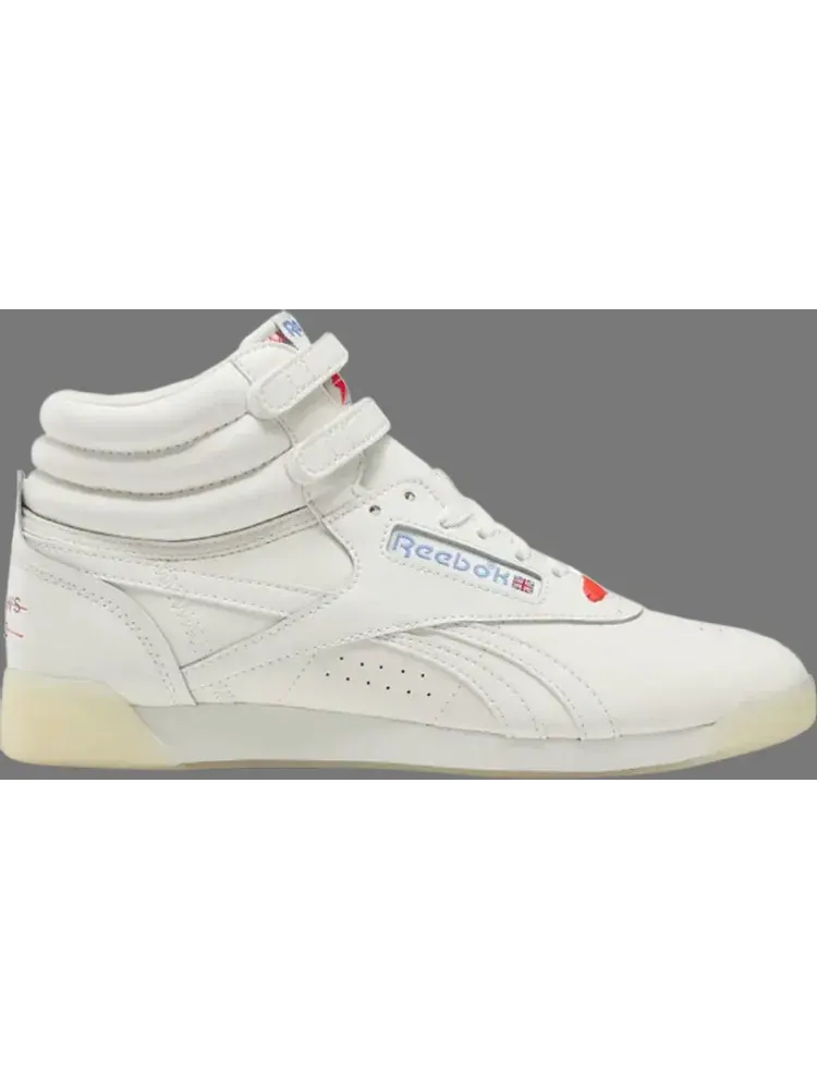 Кроссовки wmns freestyle hi 'it's a man's world' Reebok — изображение 1 из 1, белый