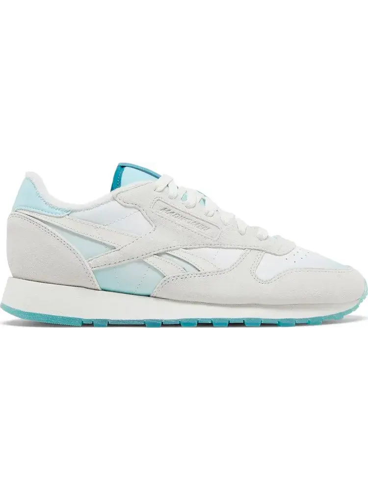 Кроссовки madwoman x classic leather 'chalk thirsty blue' Reebok — изображение 1 из 8, белый