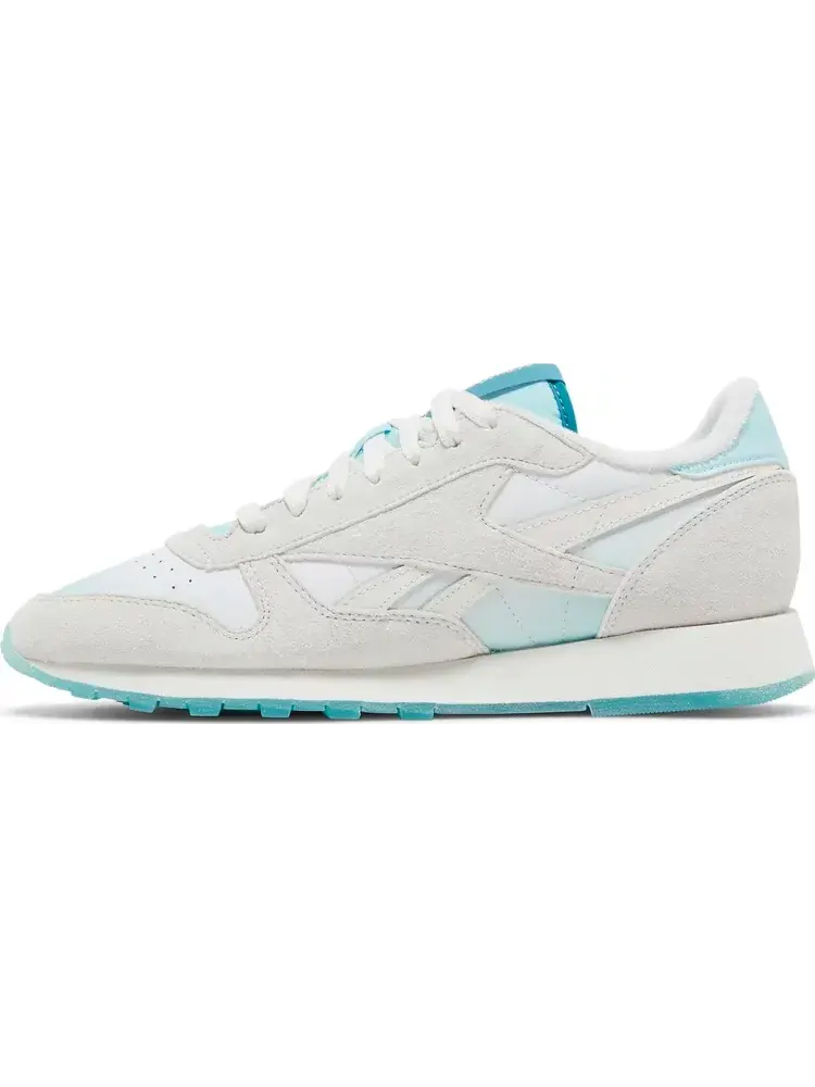 Кроссовки madwoman x classic leather 'chalk thirsty blue' Reebok — изображение 3 из 8, белый