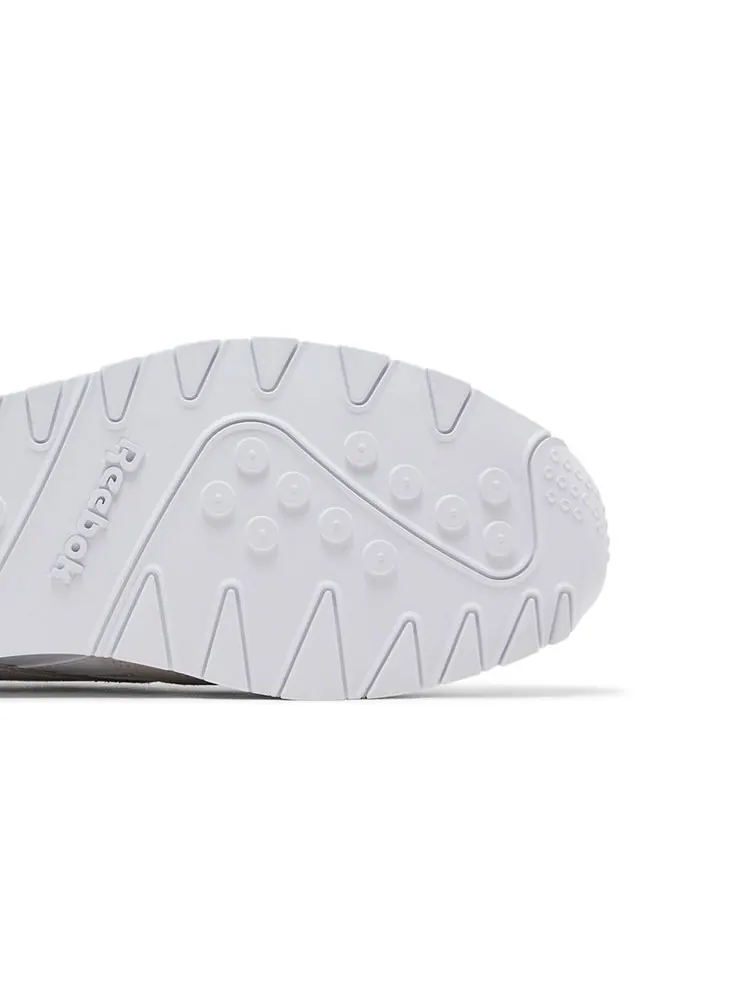 Кроссовки Classic Nylon 'Triple White' — изображение 5 из 8, белый