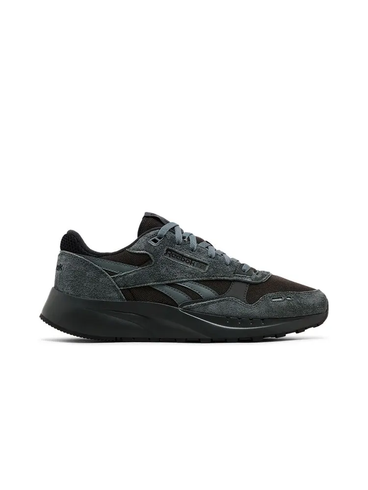 Кроссовки Classic Leather 2400 'Dark Matter Grey' — изображение 1 из 8, темный серый