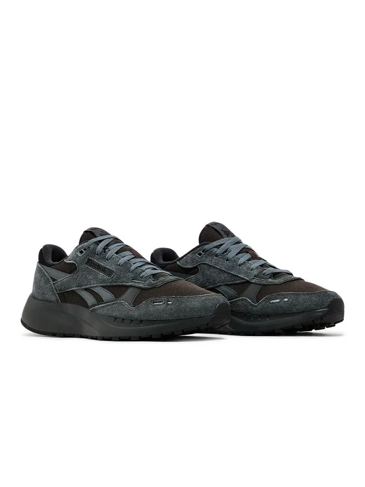 Кроссовки Classic Leather 2400 'Dark Matter Grey' — изображение 8 из 8, темный серый