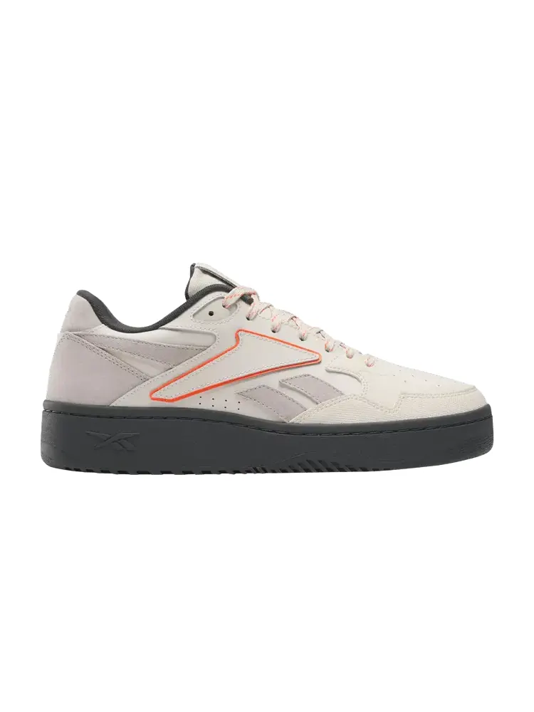 Кроссовки Reebok ATR Chill Outdoor Vibes Pack - Chalk — изображение 1 из 1, кремовый