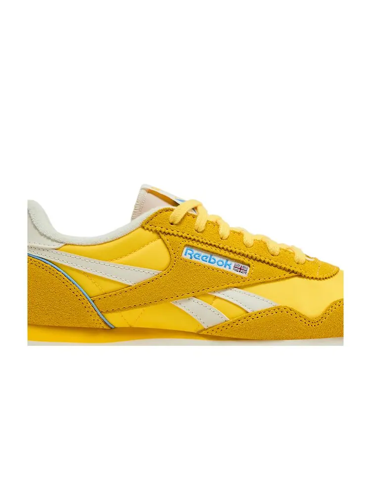 Кроссовки Wmns Classic AZ 'Golden Haze' — изображение 2 из 8, золотистый