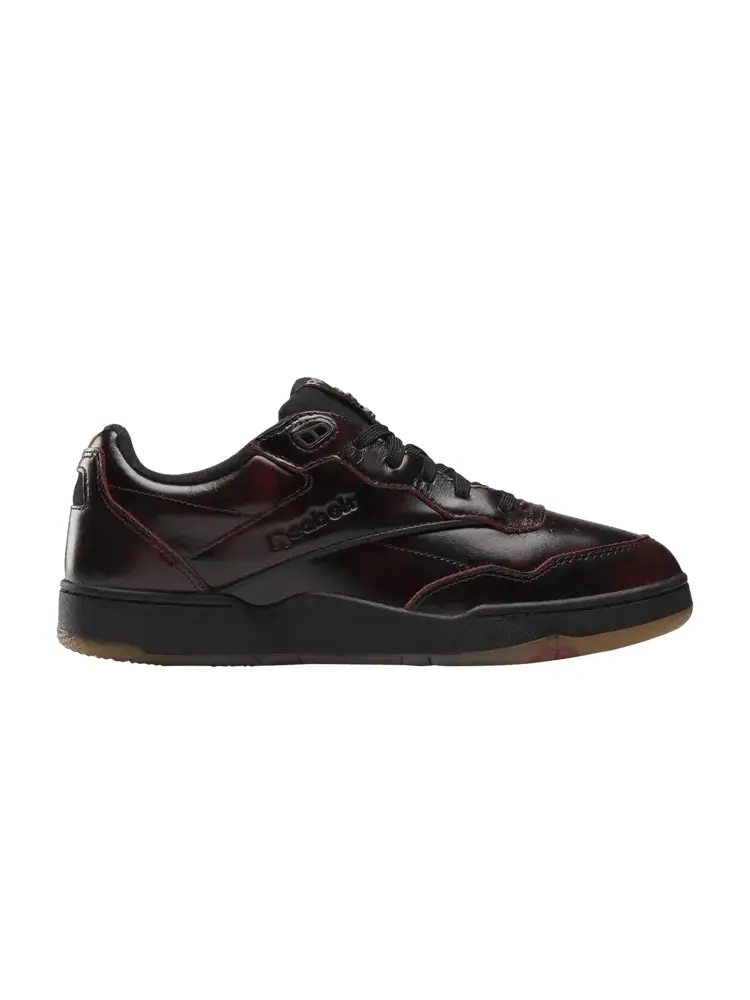 Кроссовки Reebok Universal Monsters x BB4000 2 Dracula — изображение 1 из 1, красные