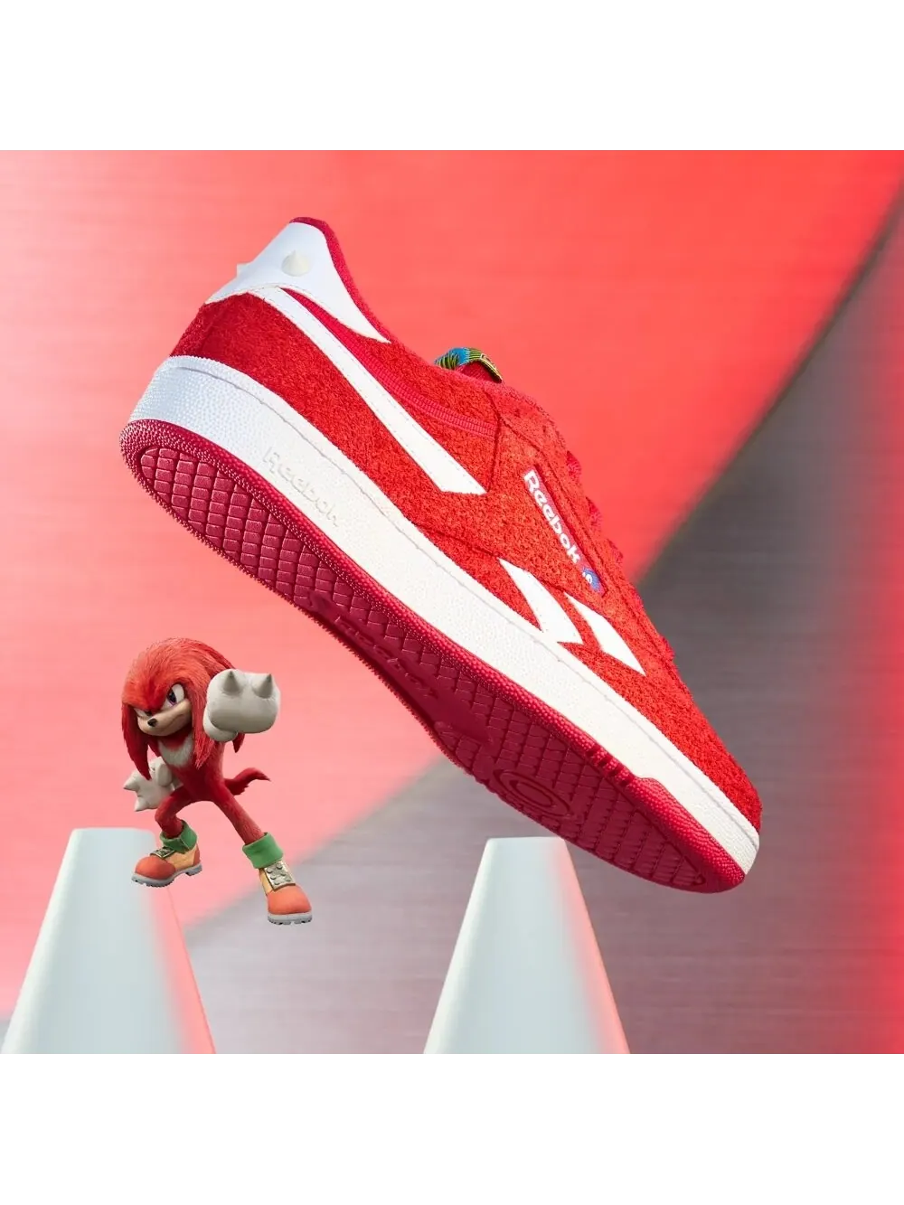 Кроссовки унисекс Reebok x Sonic Club C Revenge — изображение 4 из 8, красный