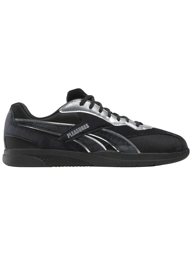 Кроссовки Pleasures x Reebok Hammer Street — изображение 1 из 1, черный