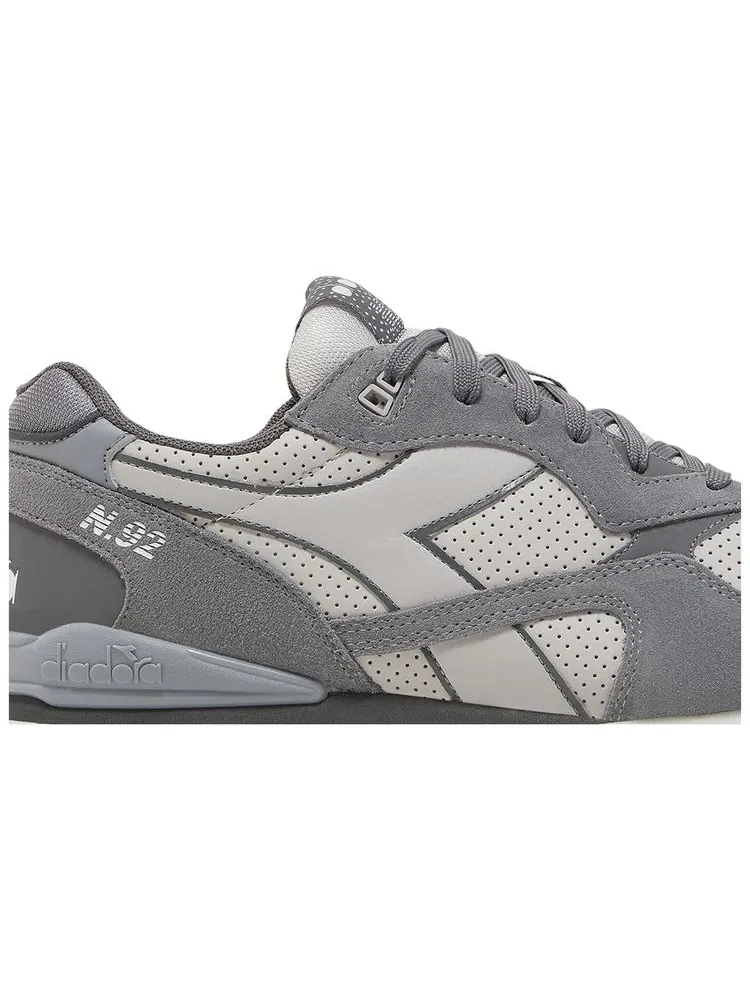 Кроссовки Diadora N.92 'Shade - Vapor Blue' — изображение 2 из 8, серый