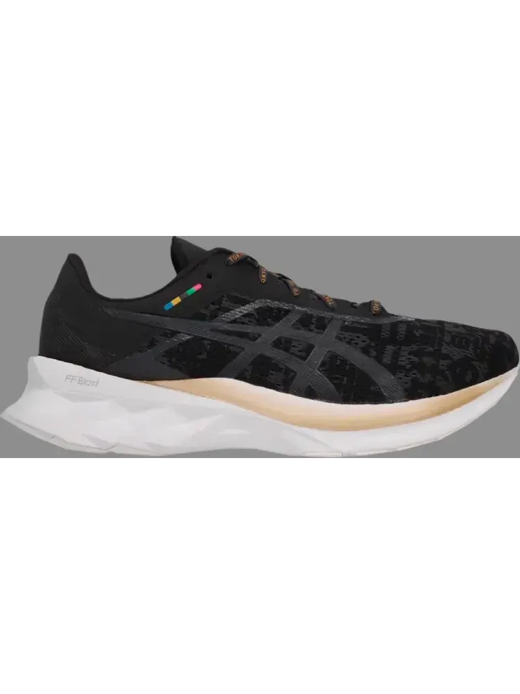 Кроссовки novablast 'edo era tribute' Asics — изображение 1 из 1, черный