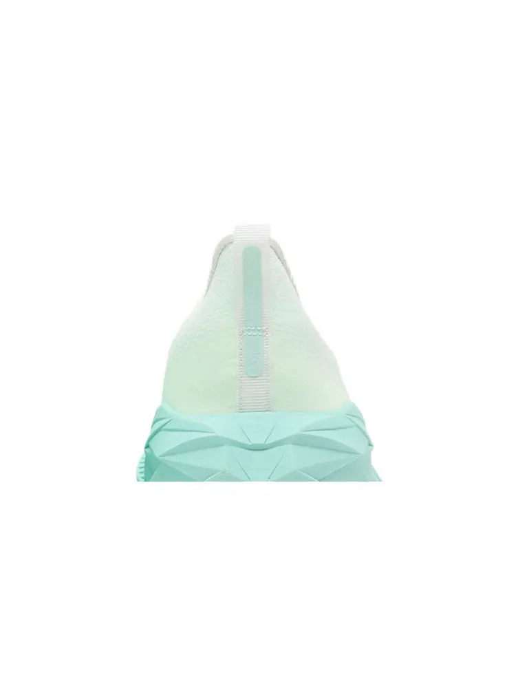 Кроссовки Novablast 4 'White Illuminate Mint' — изображение 7 из 8, белый